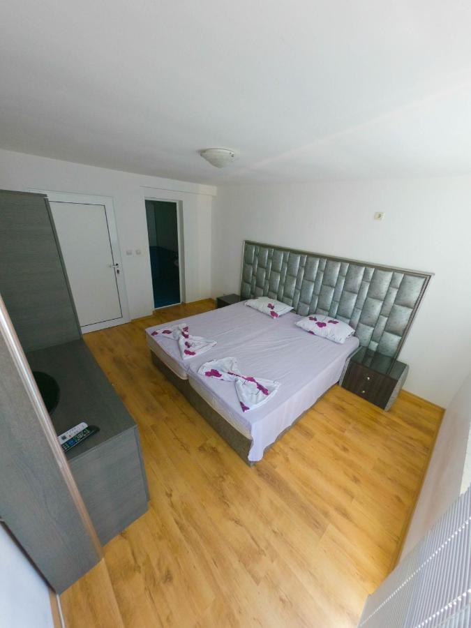 Guest House Gabriel โซโซโปล ภายนอก รูปภาพ