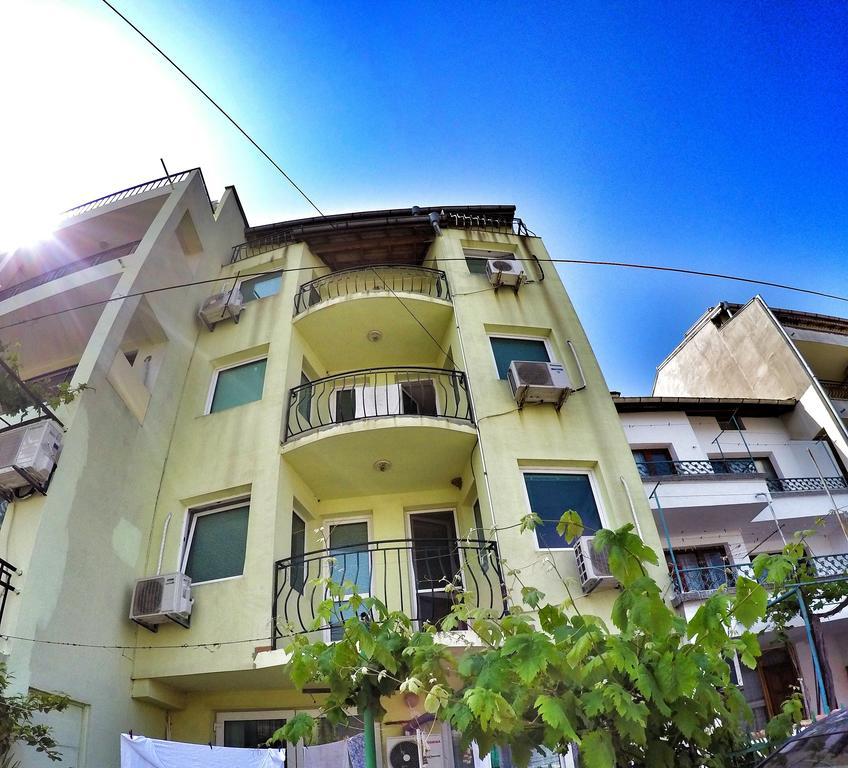 Guest House Gabriel โซโซโปล ภายนอก รูปภาพ